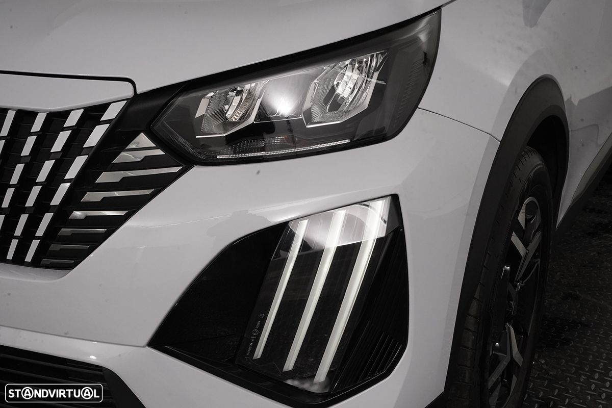 Peugeot 2008 1.2 PureTech Allure - 6