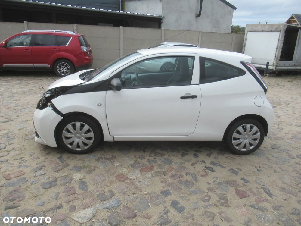 Toyota Aygo 1.0 VVT-i Sprint EU6 - 3