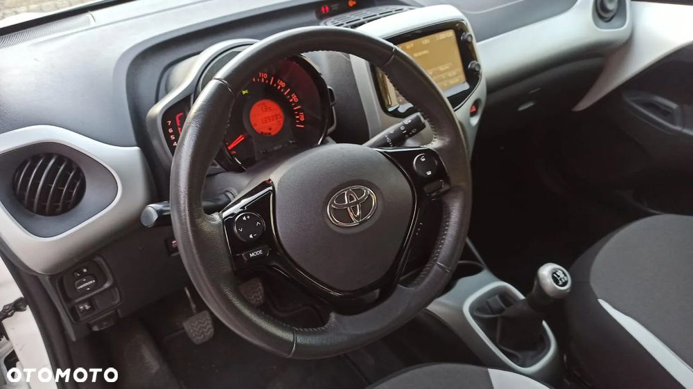 Toyota Aygo x-cite Style Selection - 13