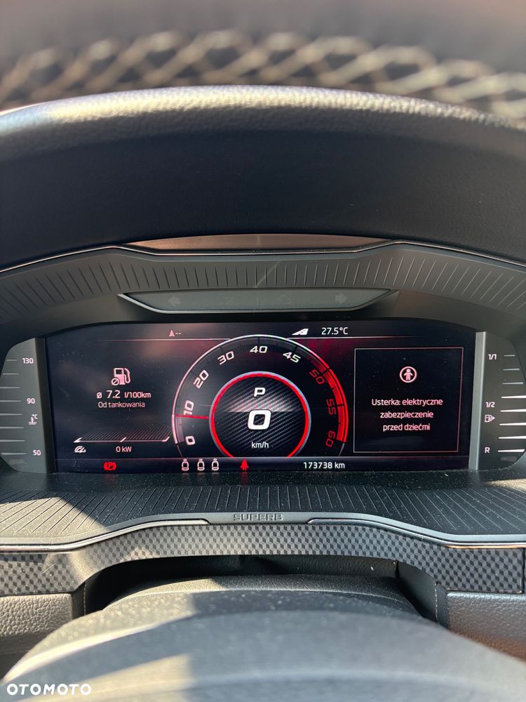 Skoda Superb 2.0 TDI 4x4 Sportline DSG - 14