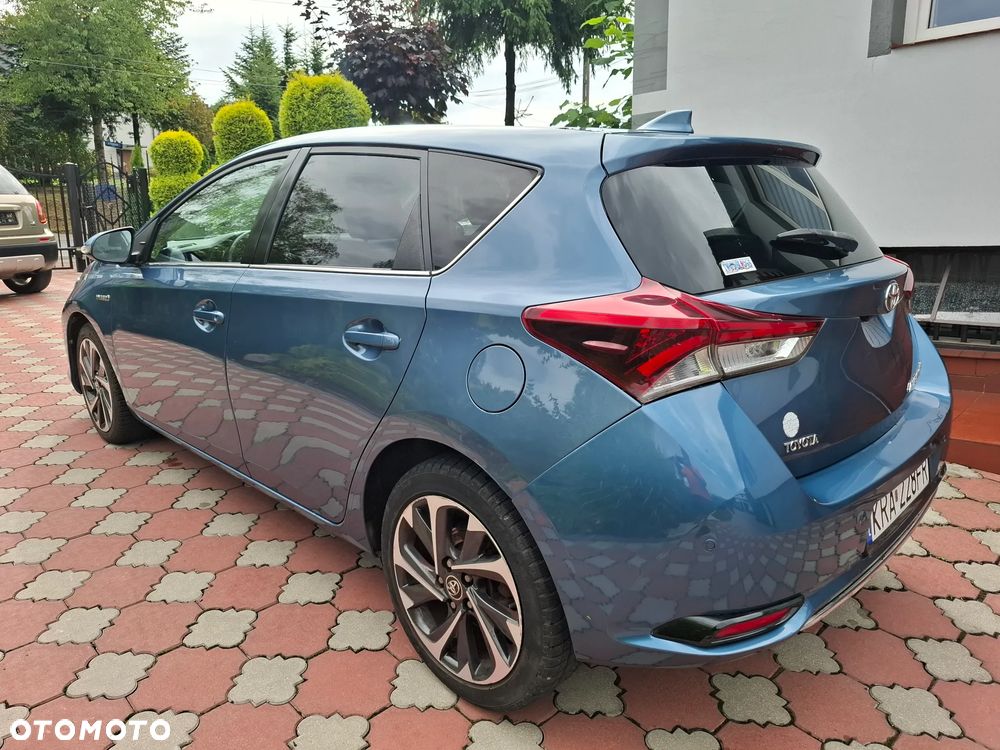 Toyota Auris - 8