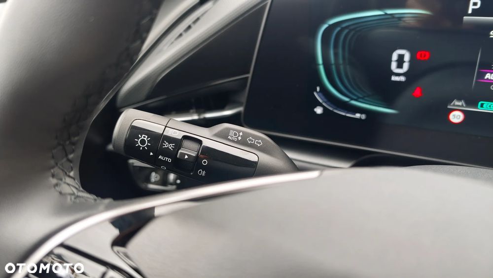 Kia Niro 1.6 GDI Hybrid M - 13