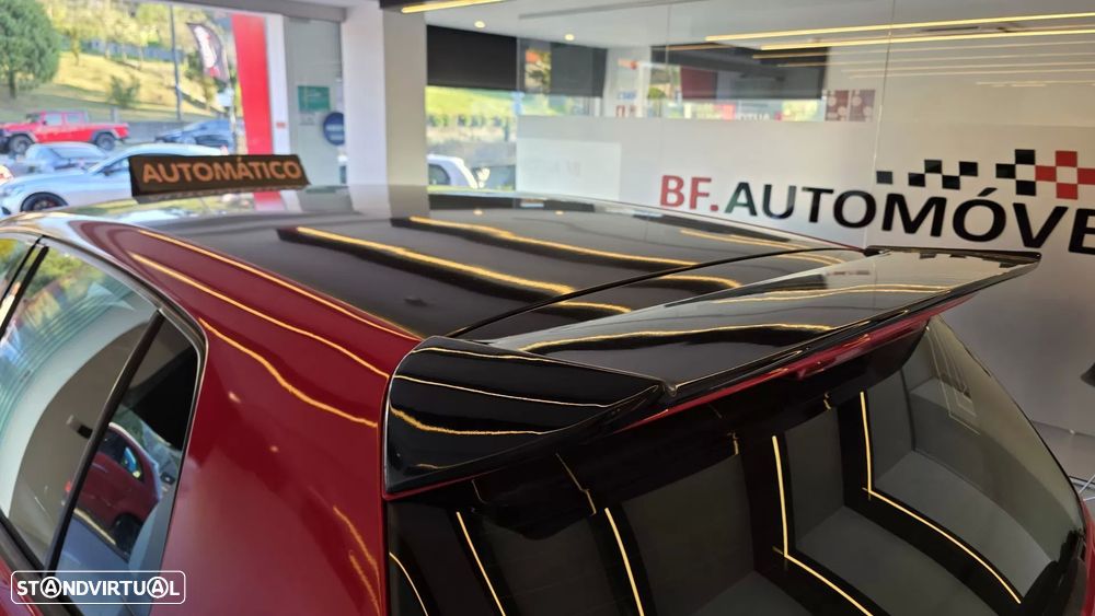 VW Golf 2.0 TSi GTI DSG - 21