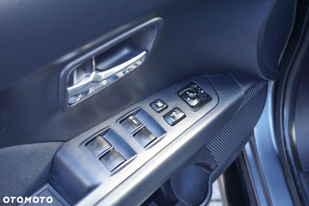 Peugeot 4007 HDI FAP 7-Sitzer Sport - 18