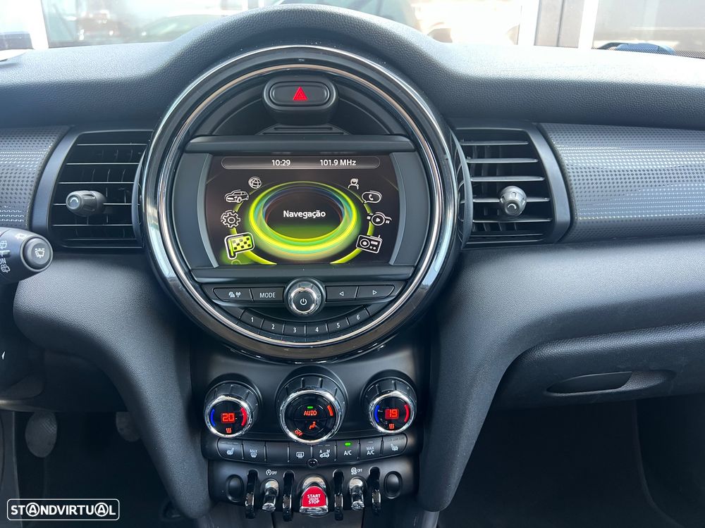 MINI 5 Portas Cooper D - 13