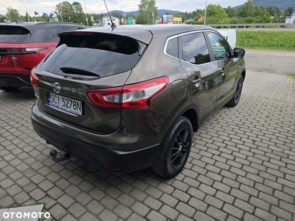 Nissan Qashqai - 4