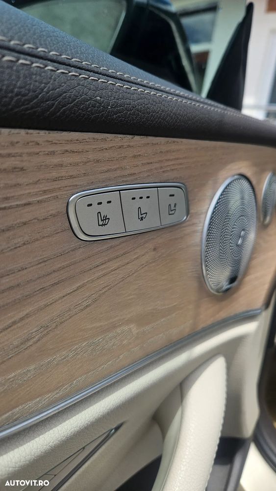 Mercedes-Benz E - 16