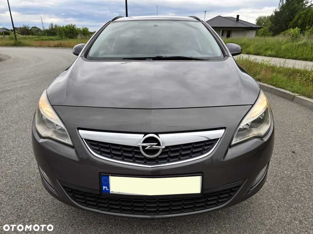 Opel Astra 1.7 CDTI DPF ecoFLEX Start/Stop Design Edition - 4
