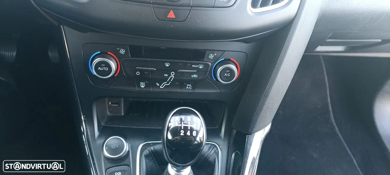 Ford Focus SW 1.5 TDCi Titanium - 13