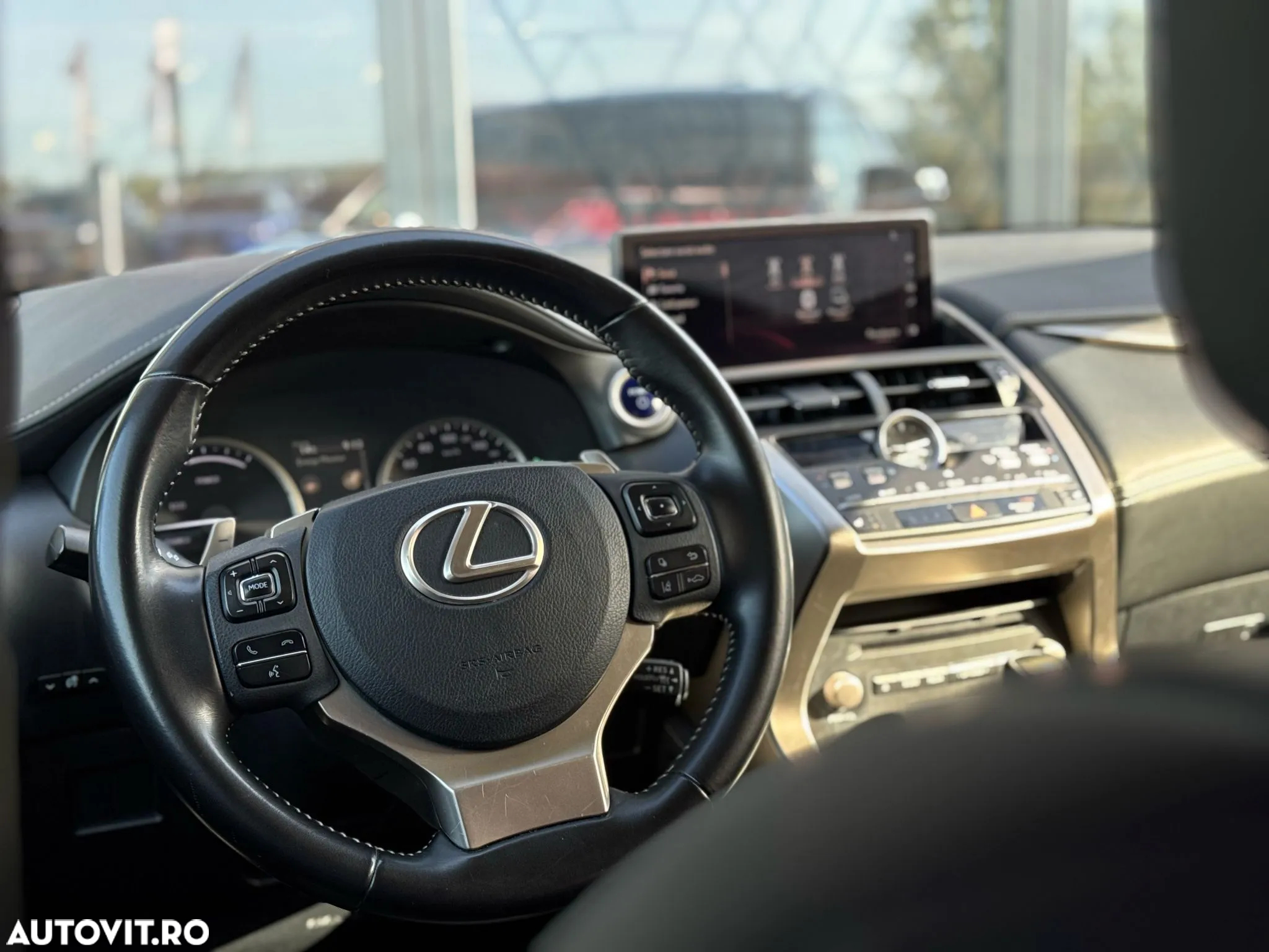 Lexus Seria NX 300h FWD Executive Plus - 10