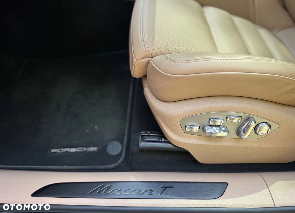 Porsche Macan T - 7