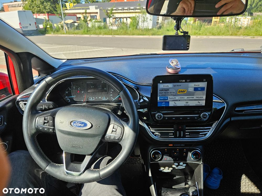 Ford Fiesta 1.1 SYNC Edition - 17
