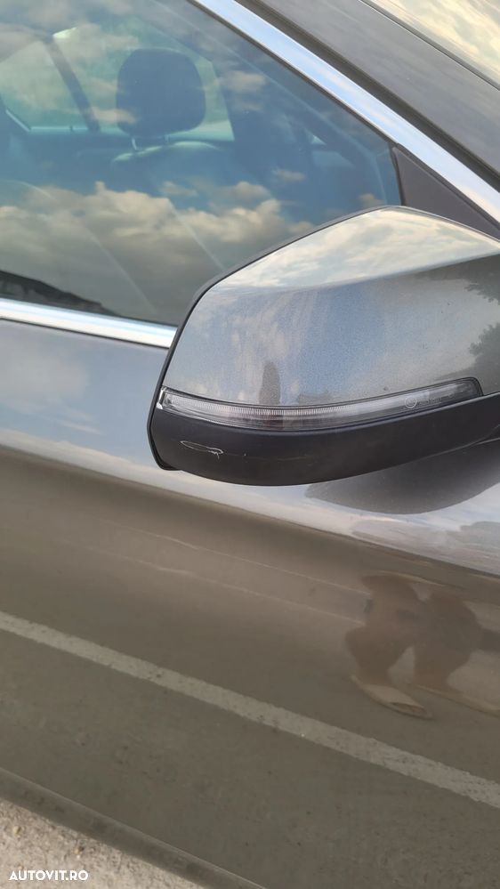 BMW Seria 5 528i xDrive AT - 17