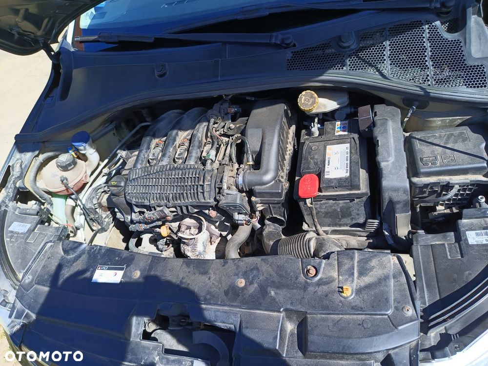 Citroën C-Elysée 1.2 VTi Attraction - 8