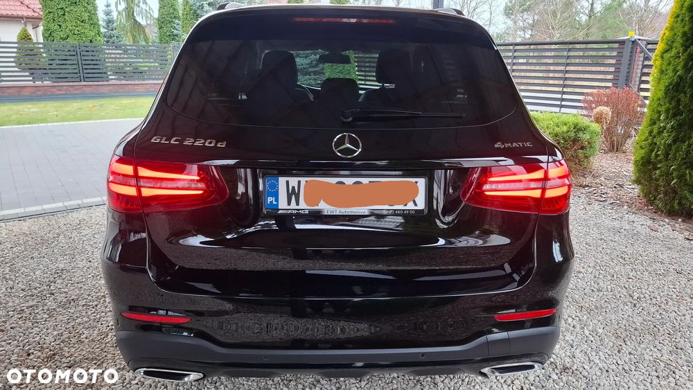 Mercedes-Benz GLC - 27
