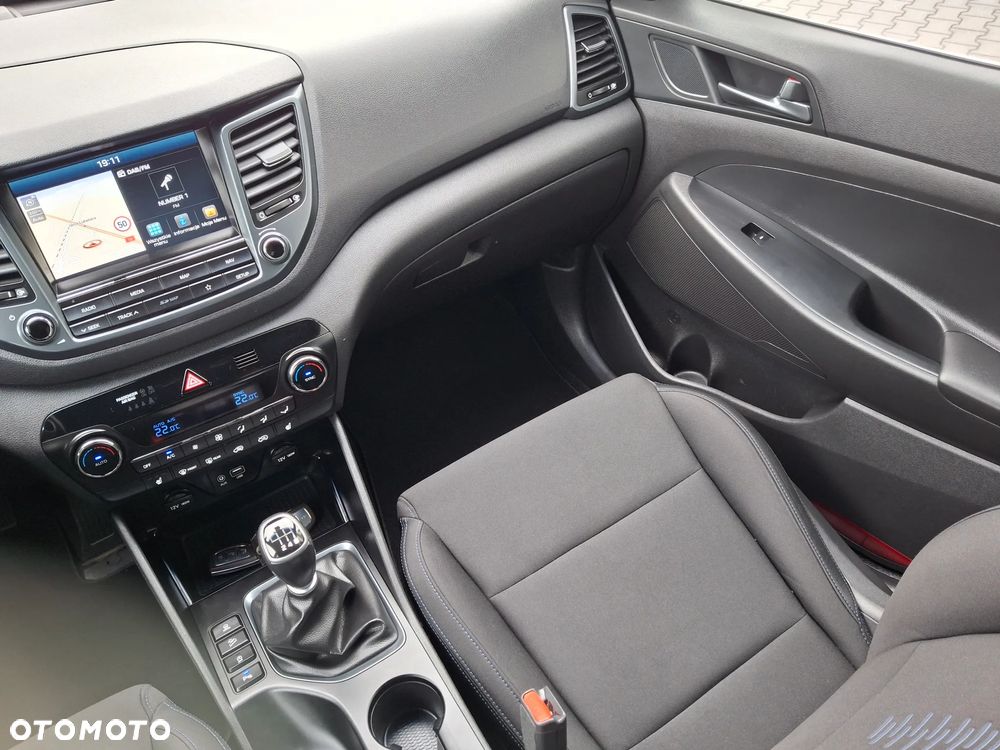 Hyundai Tucson blue 1.7 CRDi 2WD Passion - 24