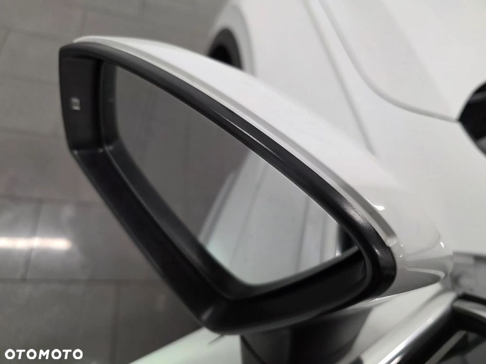 Volkswagen Tiguan 1.5 TSI EVO Elegance DSG - 25