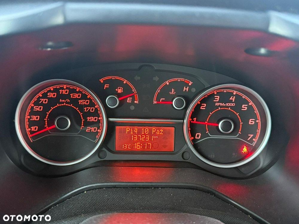 Fiat Doblo - 14