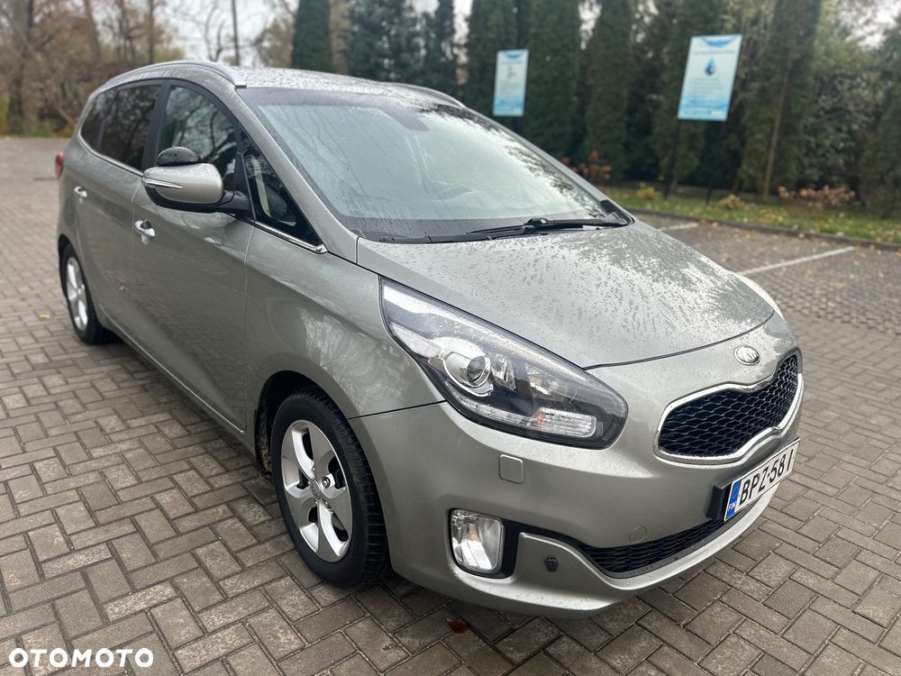 Kia Carens 1.6 GDI Business Line 7os EU6 - 4