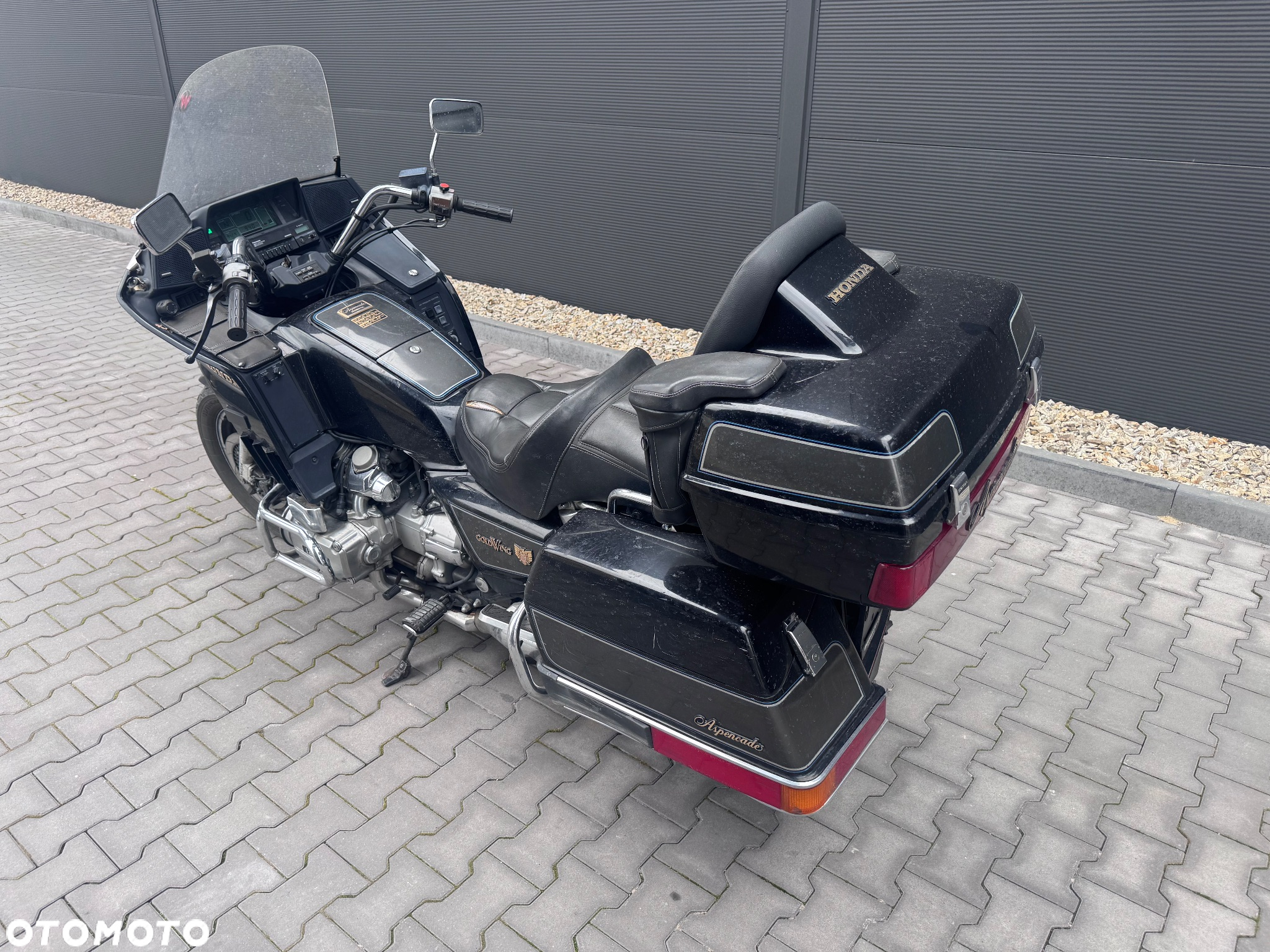 Honda GL - 5