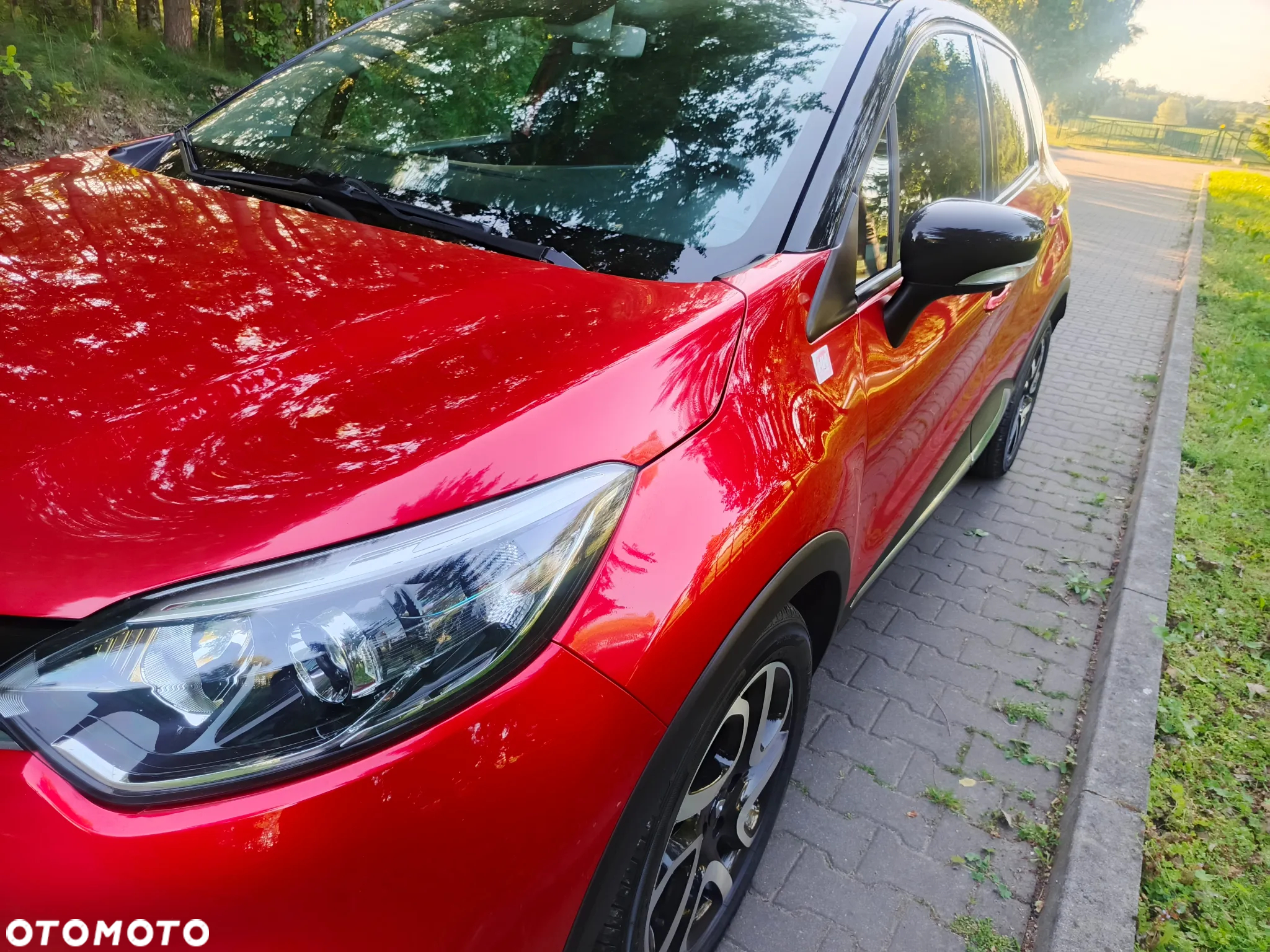 Renault Captur 0.9 Energy TCe Helly Hansen - 9