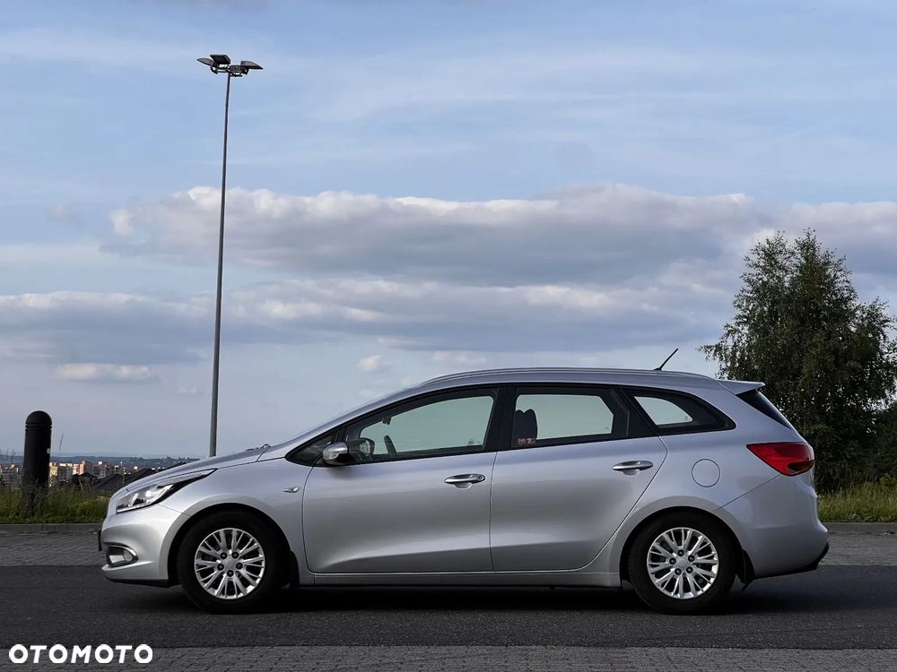 Kia Ceed Cee'd 1.6 GDI Business Line - 7