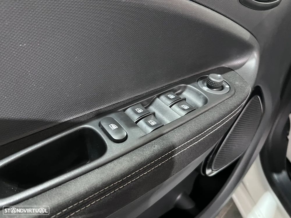 Renault Zoe (c/ Bateria) Limited 40 - 10