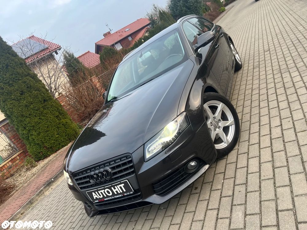 Audi A4 Avant 2.0 TDI - 9