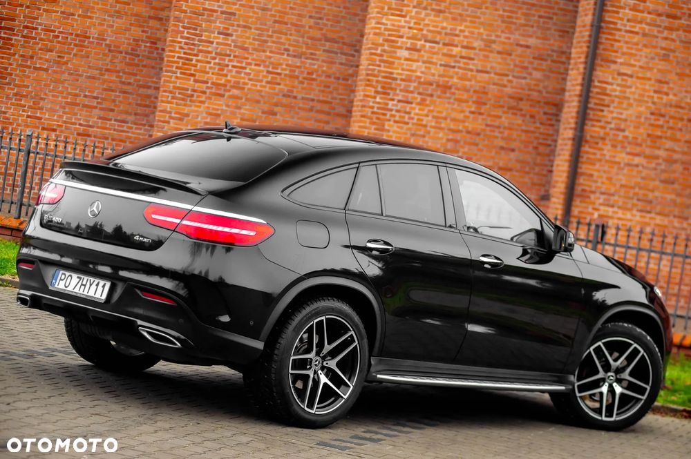 Mercedes-Benz GLE 350 d 4Matic 9G-TRONIC AMG Line - 13