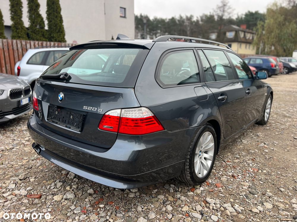 BMW Seria 5 520d - 8