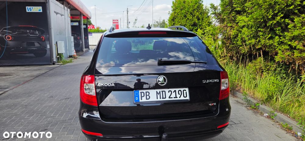 Skoda Superb 2.0 TDI 4x4 Elegance DSG - 12