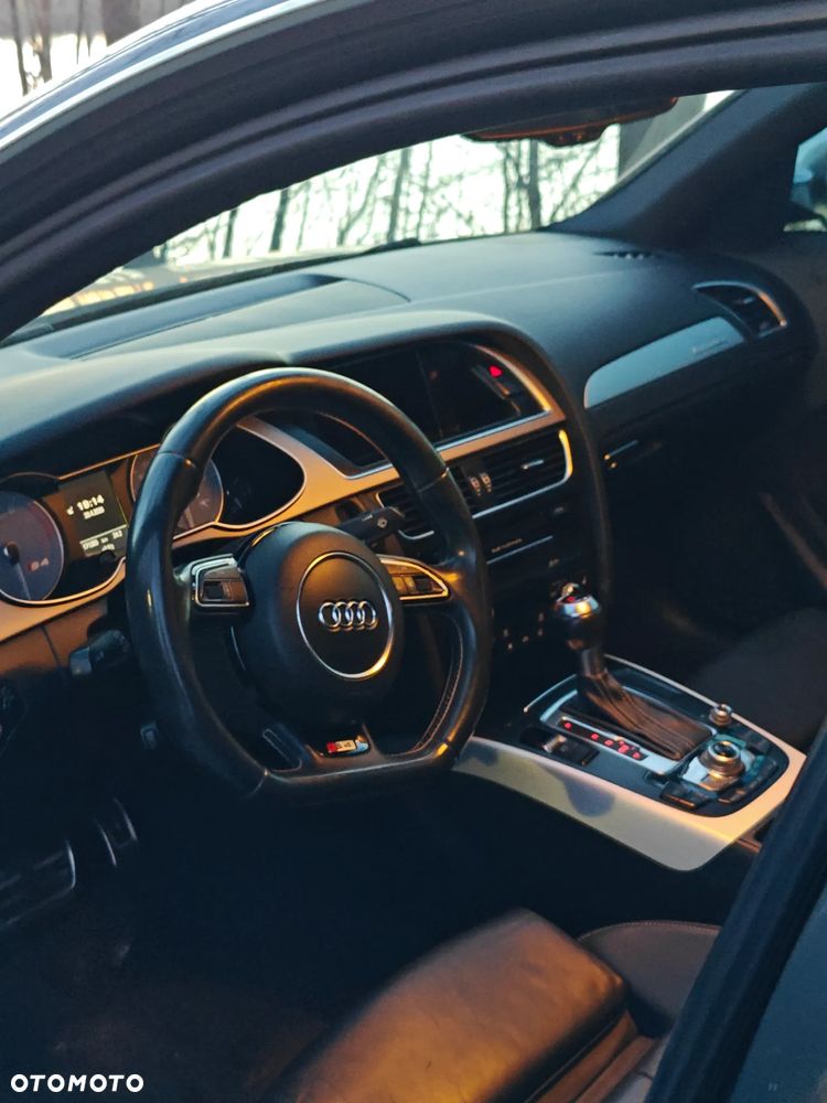 Audi S4 Limousine - 6