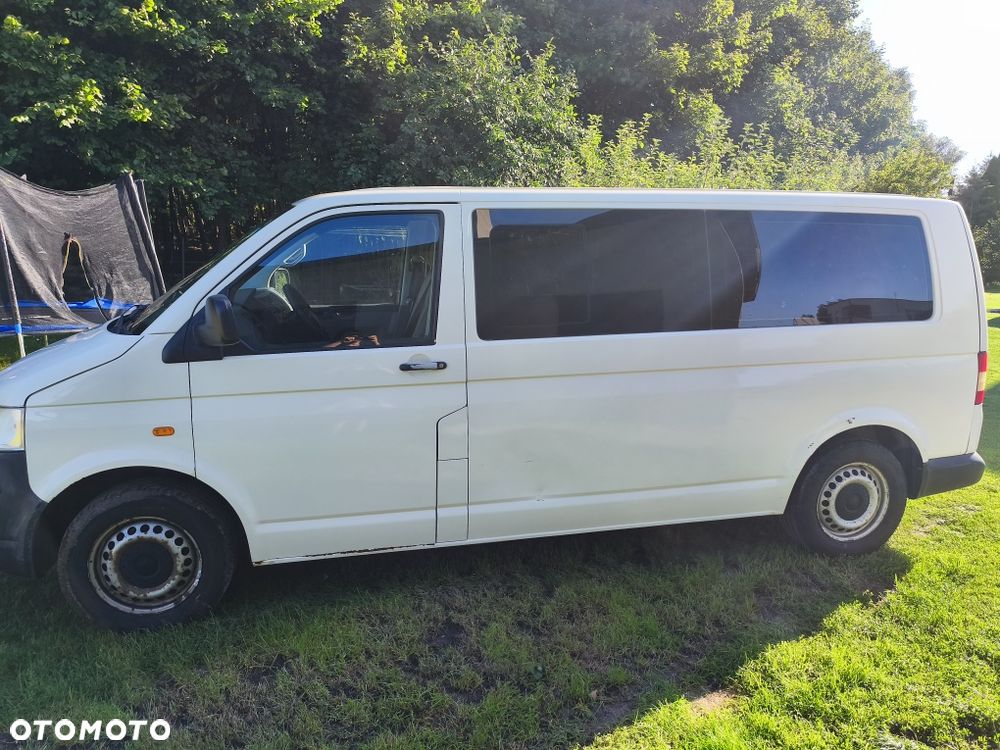 Volkswagen Transporter - 2