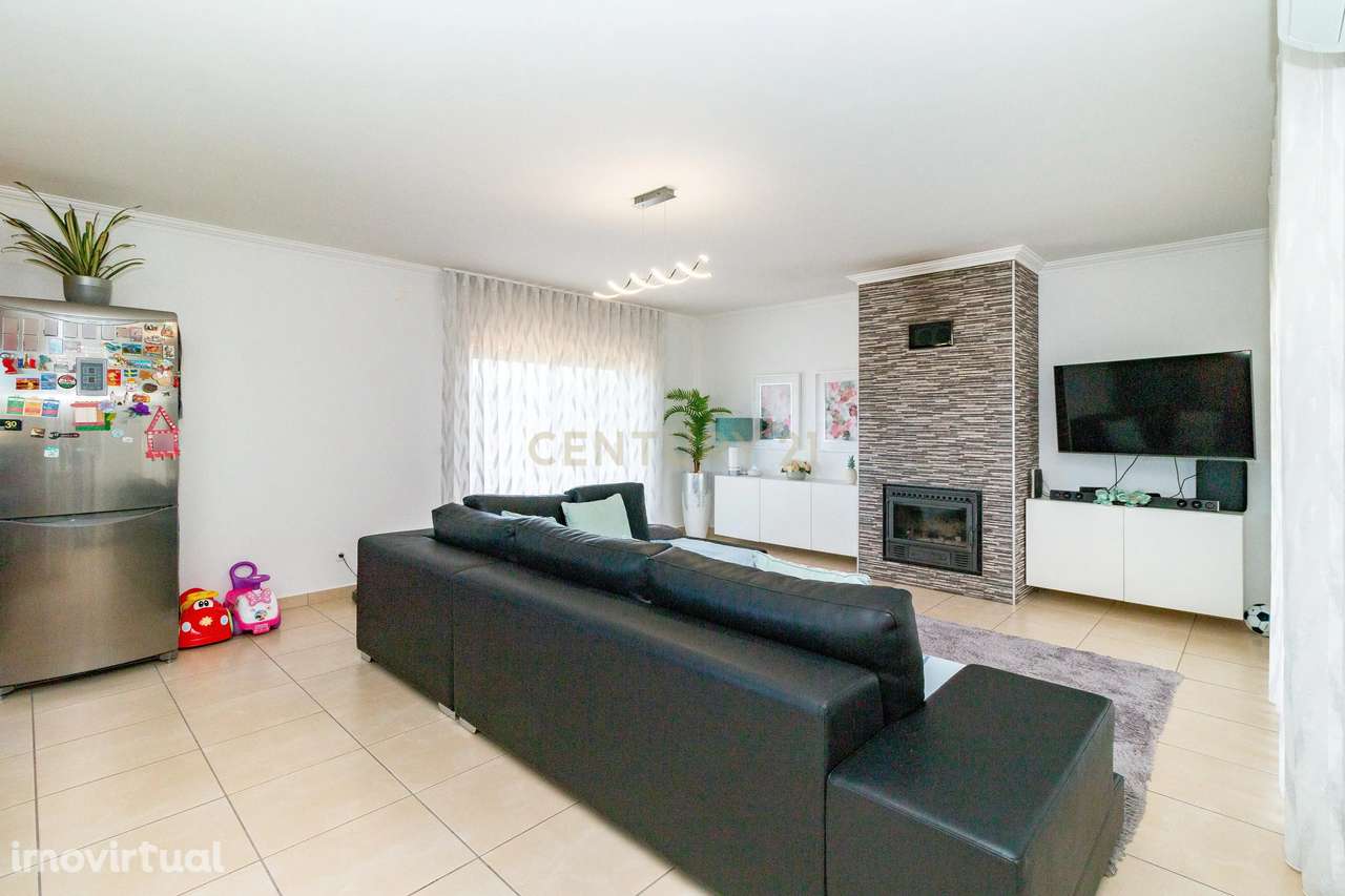 Moradia T3 Isolada | Design Moderno no Montes - Grande imagem: 5/33