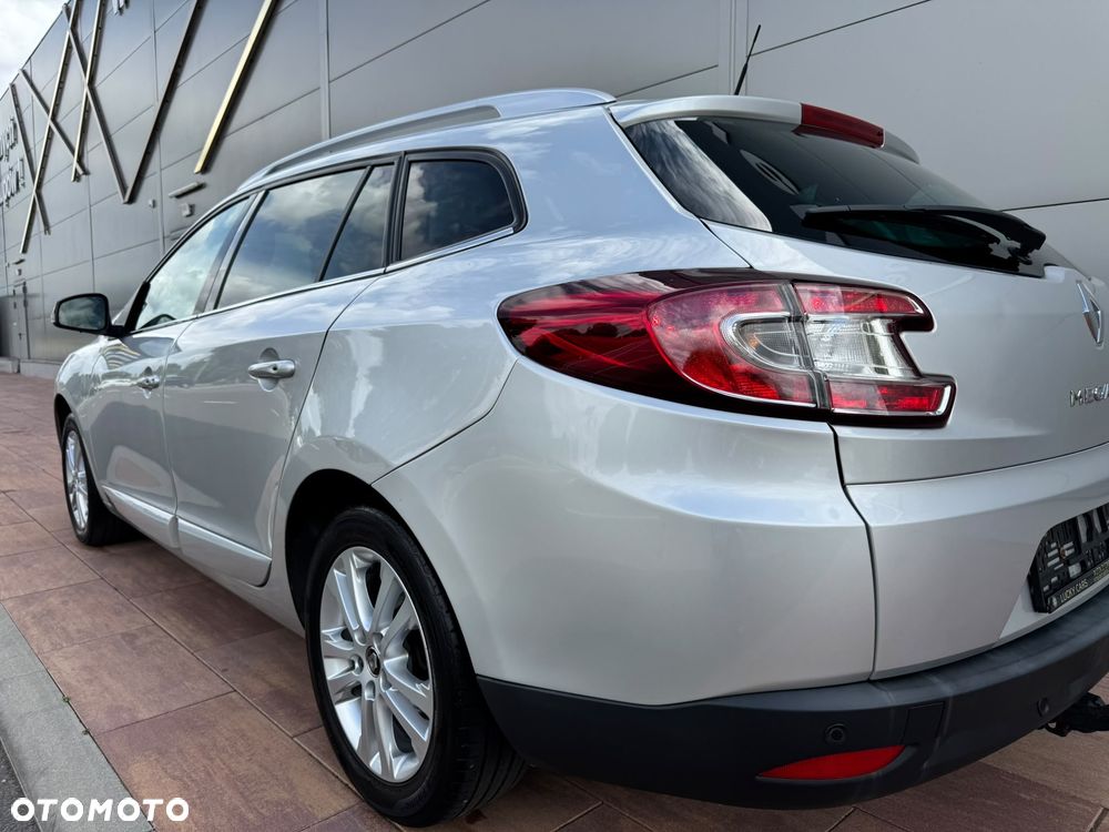 Renault Megane ENERGY TCe 130 BOSE EDITION - 8