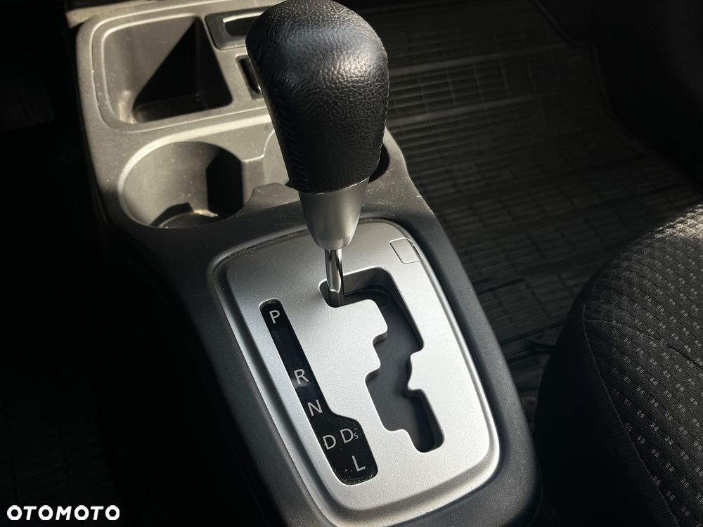 Mitsubishi Space Star 1.2 Intense CVT - 24