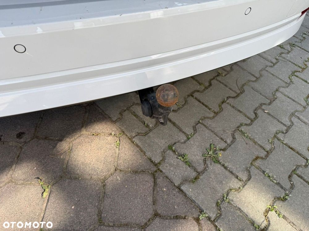 Skoda Octavia 2.0 TDI Style DSG - 17