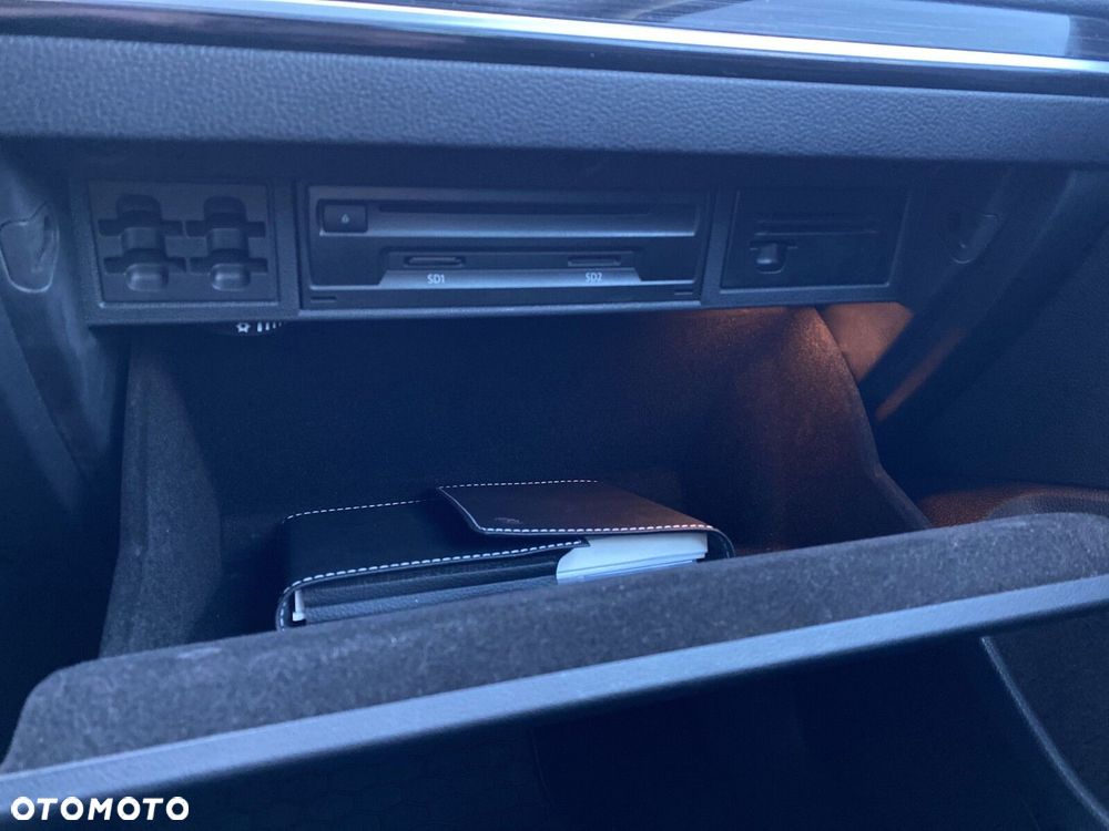 Volkswagen Golf Variant 1.5 TSI BMT Evo Highline DSG - 31