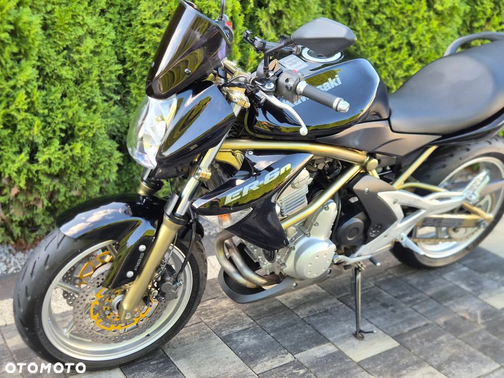 Kawasaki ER - 17