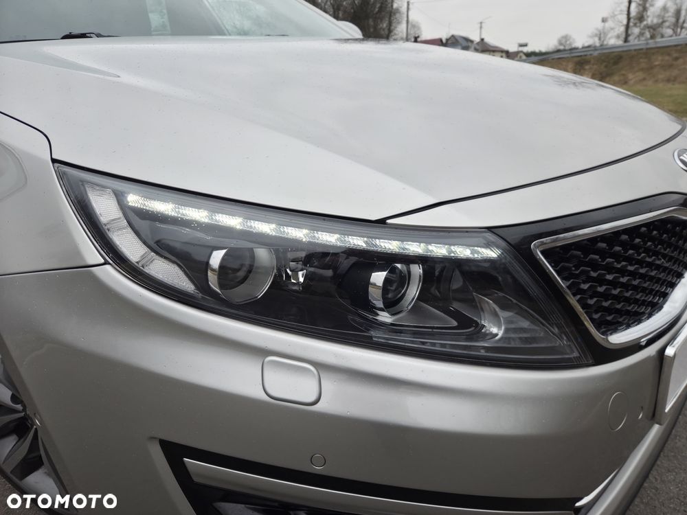 Kia Optima - 34