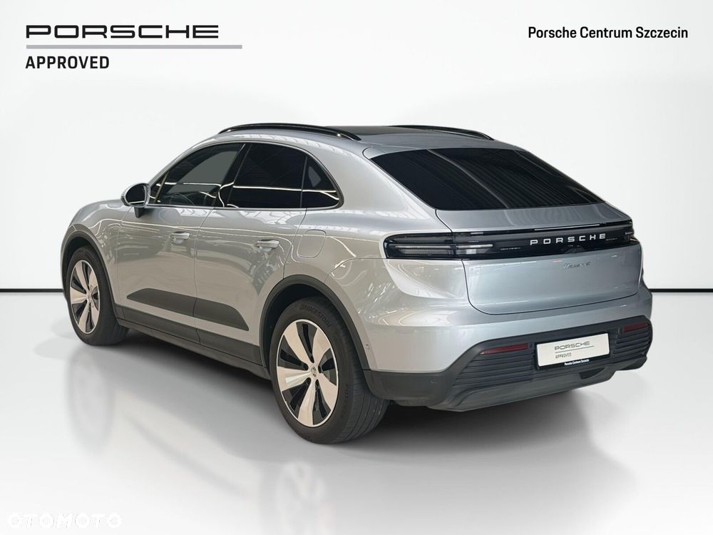 Porsche Macan - 4