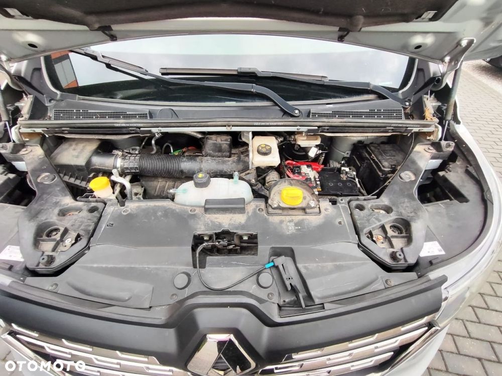 Renault Trafic - 28