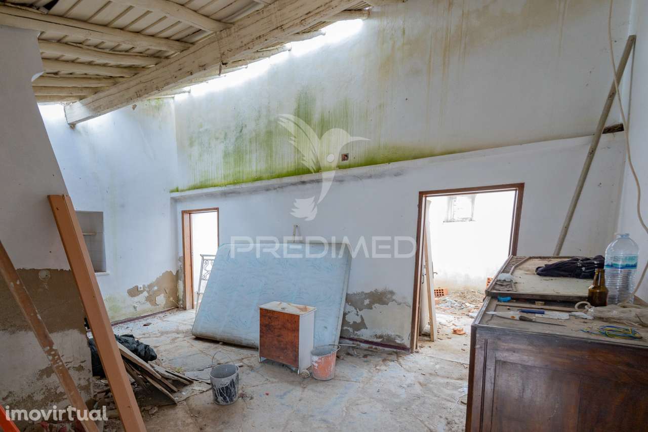 Moradia para Renovar com 81 m² - Grande imagem: 4/26