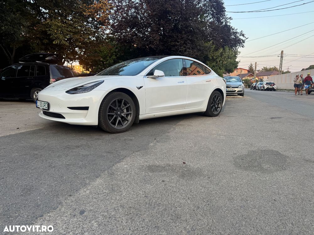 Tesla Model 3 Standard - 1