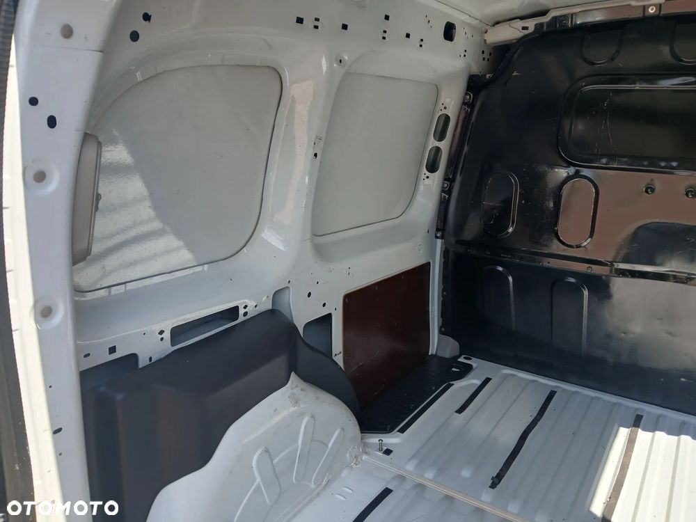 Renault KANGOO - 8