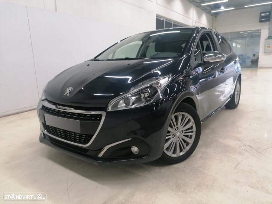Peugeot 208 1.5 BlueHDi Signature - 1