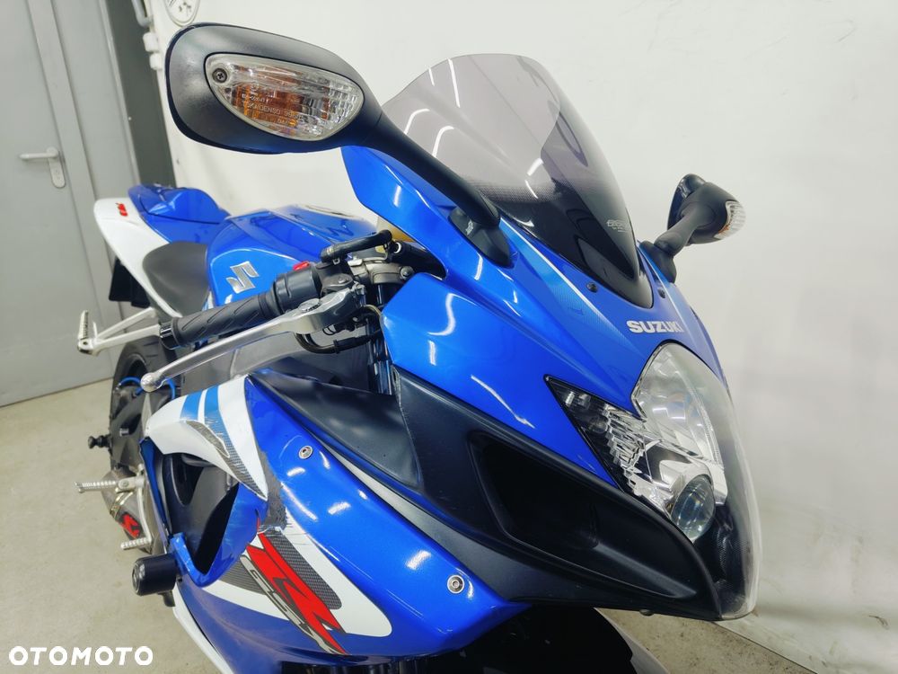 Suzuki GSX-R - 4