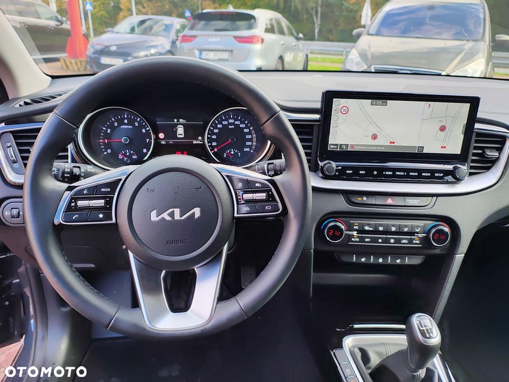 Kia Ceed 1.5 T-GDI Tribute - 11