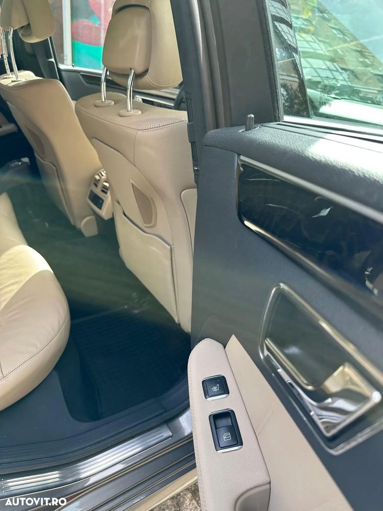Mercedes-Benz E 350 CDI BlueEfficiency 4Matic - 12