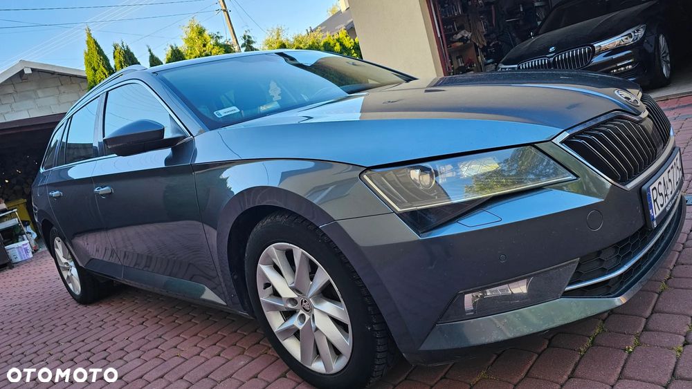 Skoda Superb 2.0 TDI Ambition DSG - 14